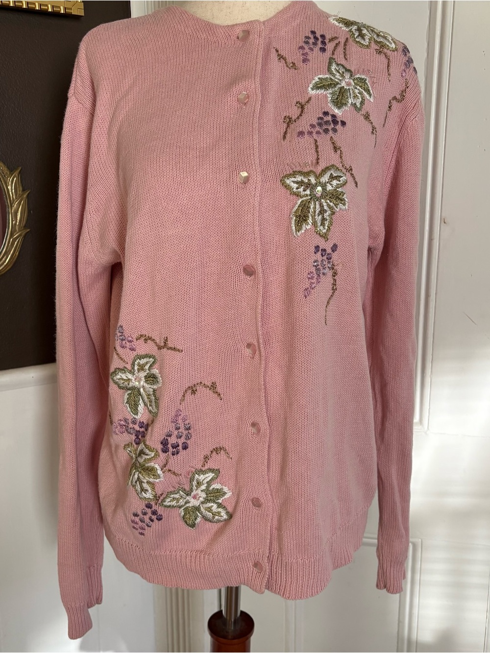Vintage Tiara International Pink Embroidered Floral Cardigan Sweater Medium Bead